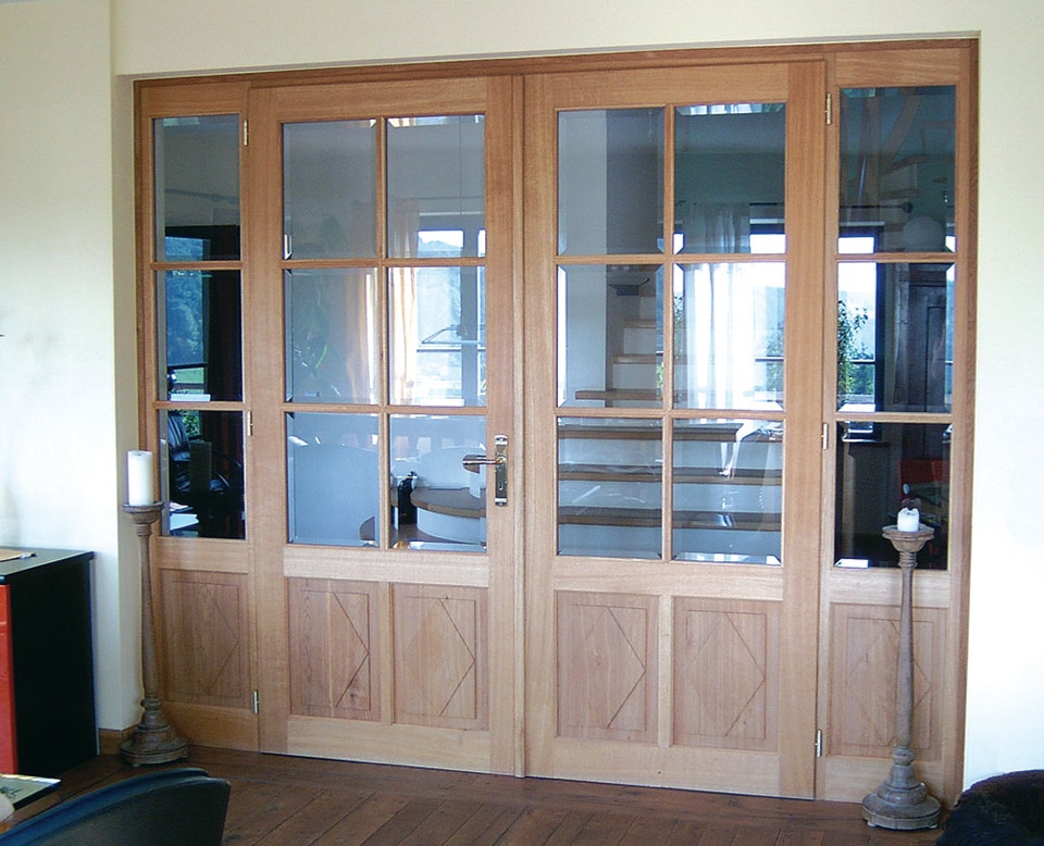 2-flügelige Tür als Raumteiler